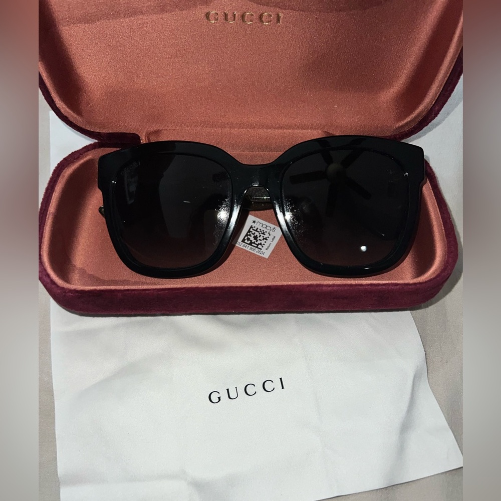Gucci sunglasses